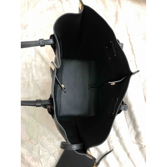 BNWT Chloe Vick Tote in Black - Picture 4 of 7